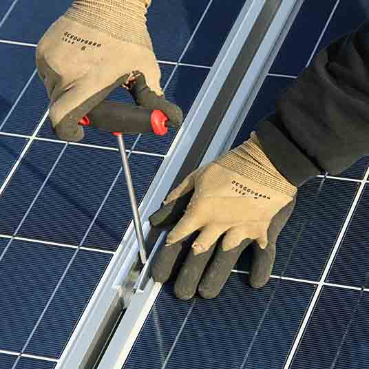 Solcellemontering Erhverv Closeup Mobil